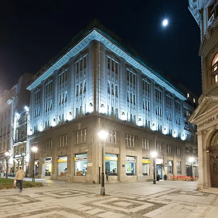 Capital Garni Szálloda 4*