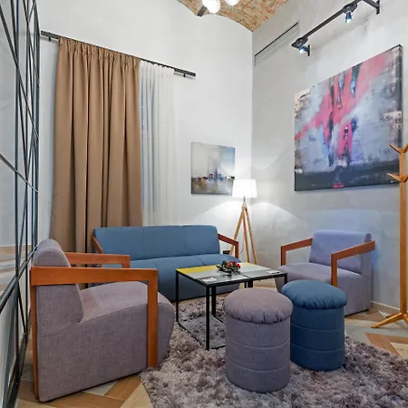 Capital Garni Hotel