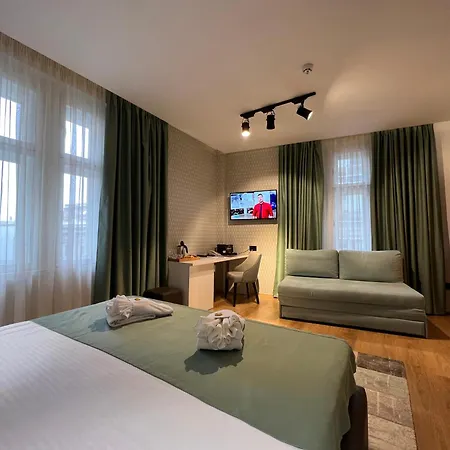 Capital Garni Hotel Belgrade