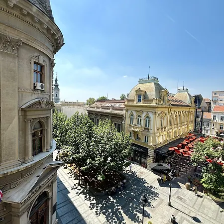 Hotel Capital Garni 4*