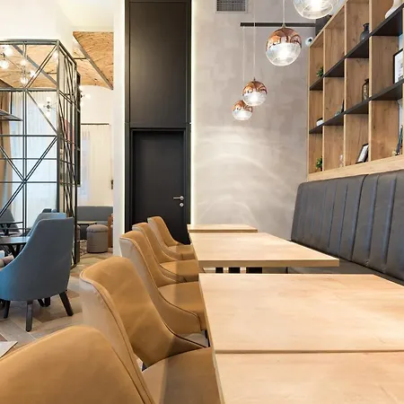 Capital Garni Hotel Belgrade